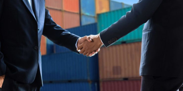 El Papel Crucial de un Broker de Negocios Internacionales