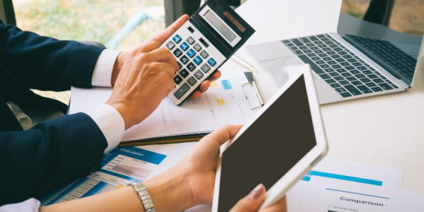 Broker de Negocios Internacionales