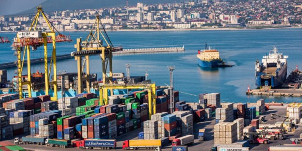BLOQUEO DE LOS CONTENEDORES EN SHANGAI